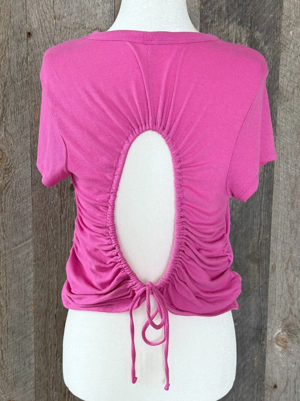Pink Open Back Work Out Shirt Size L